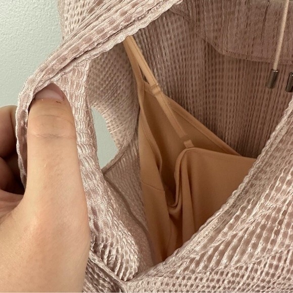 Sabina Musayev Anthropologie Powder Pink Shirin Textured Midi Dress Size Small - Picture 9 of 16